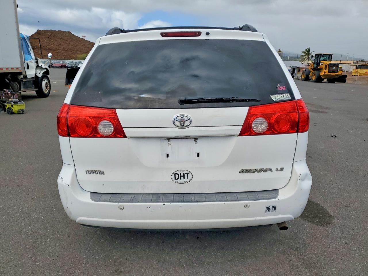 Toyota Sienna Ce