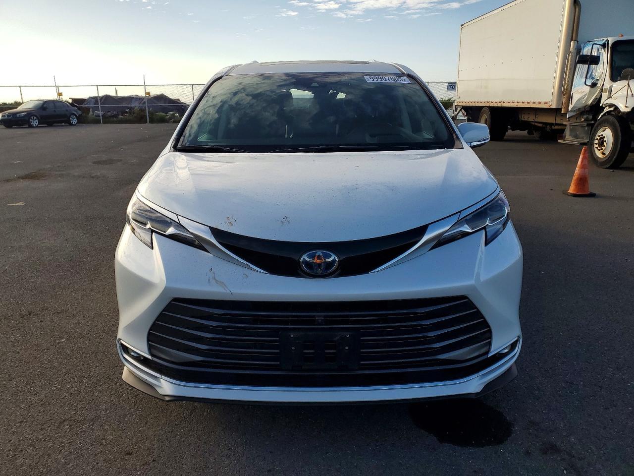 Toyota Sienna Limited