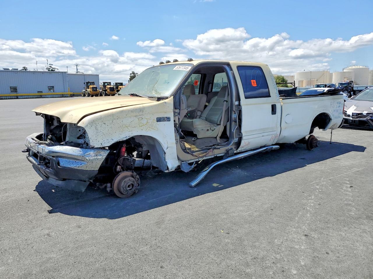 Salvage Ford F-350 Image