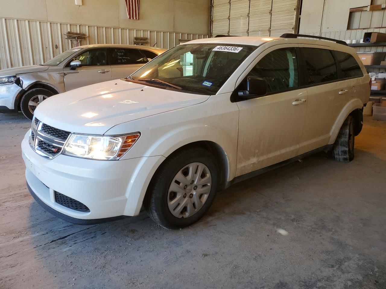 Salvage Dodge Journey Image