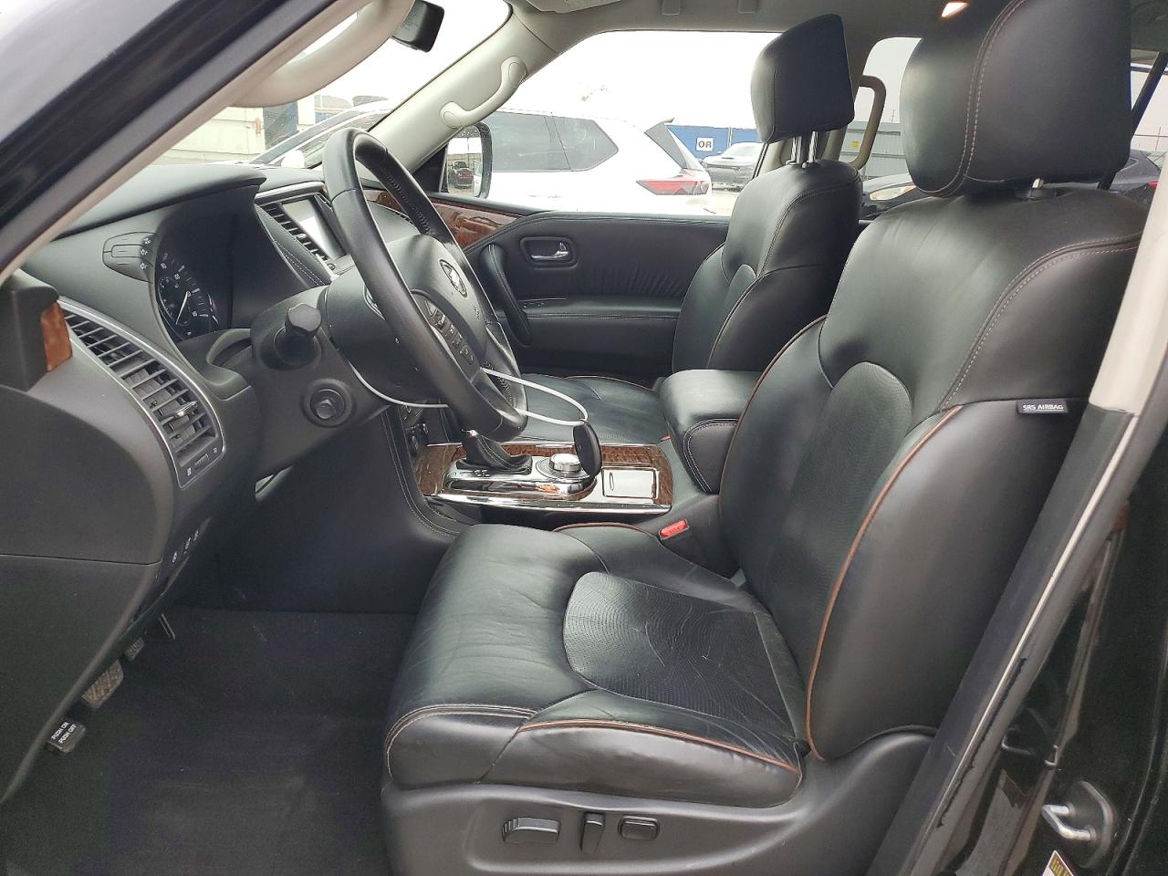 Nissan Armada Platinum