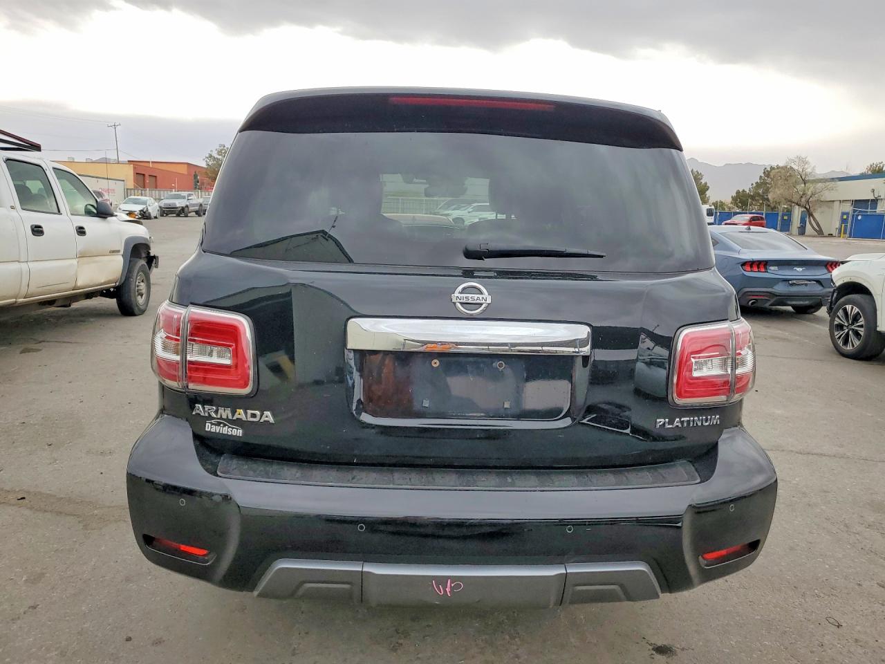 Nissan Armada Platinum