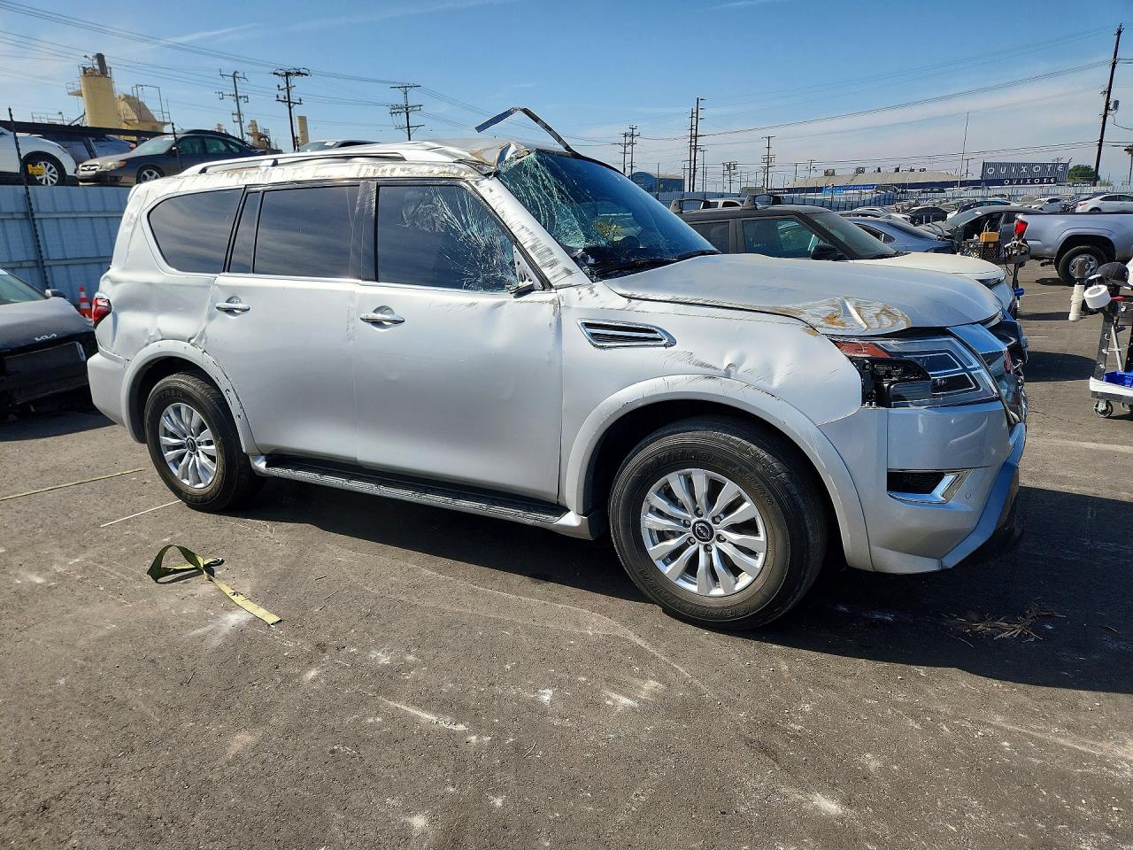 Nissan Armada Sv