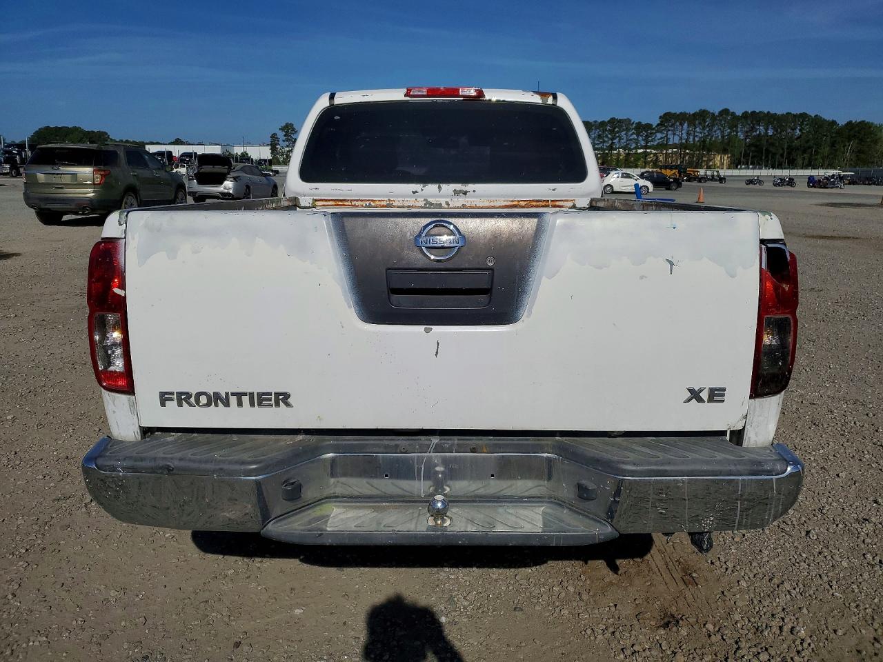 Nissan Frontier Xe
