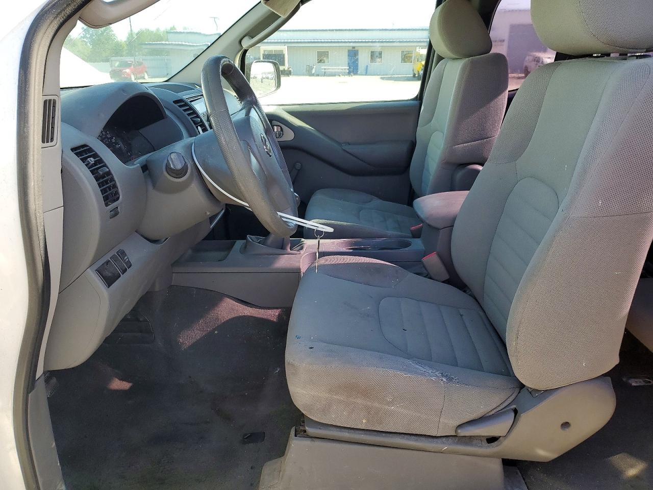 Nissan Frontier Xe