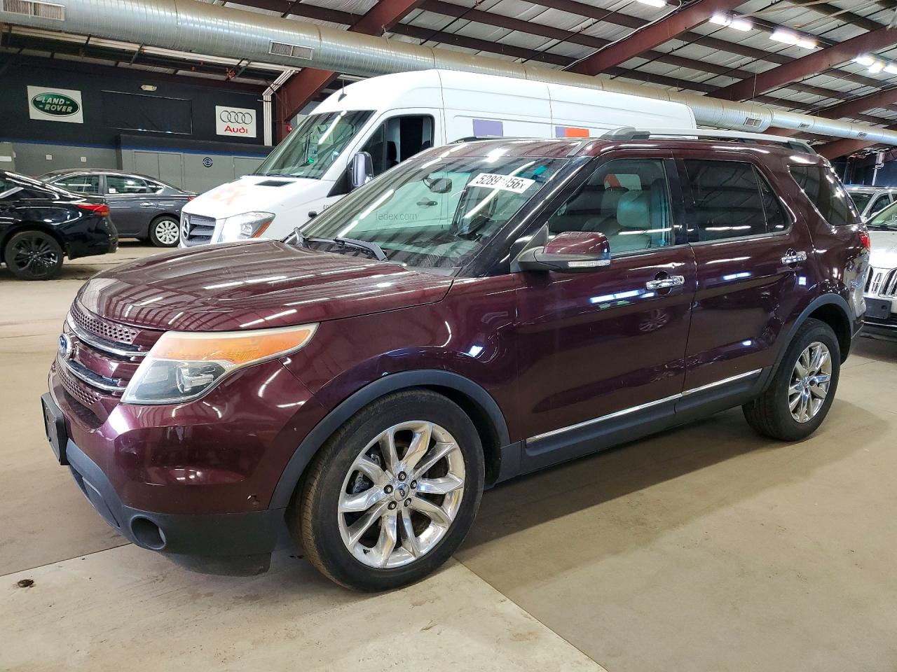 Salvage Ford Explorer Image