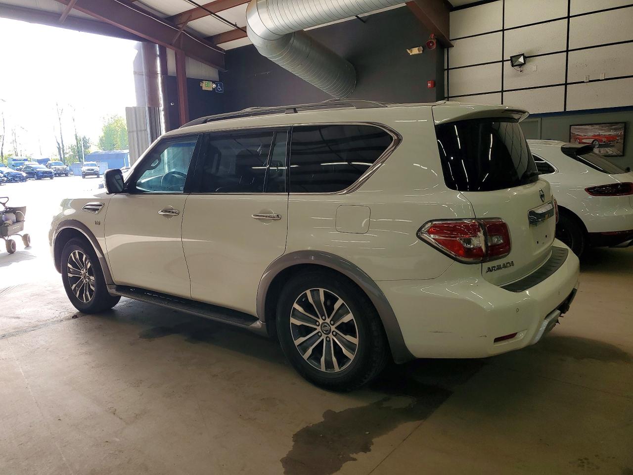Nissan Armada Sl