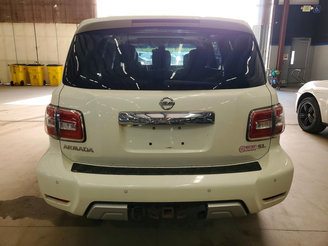 Nissan Armada Sl