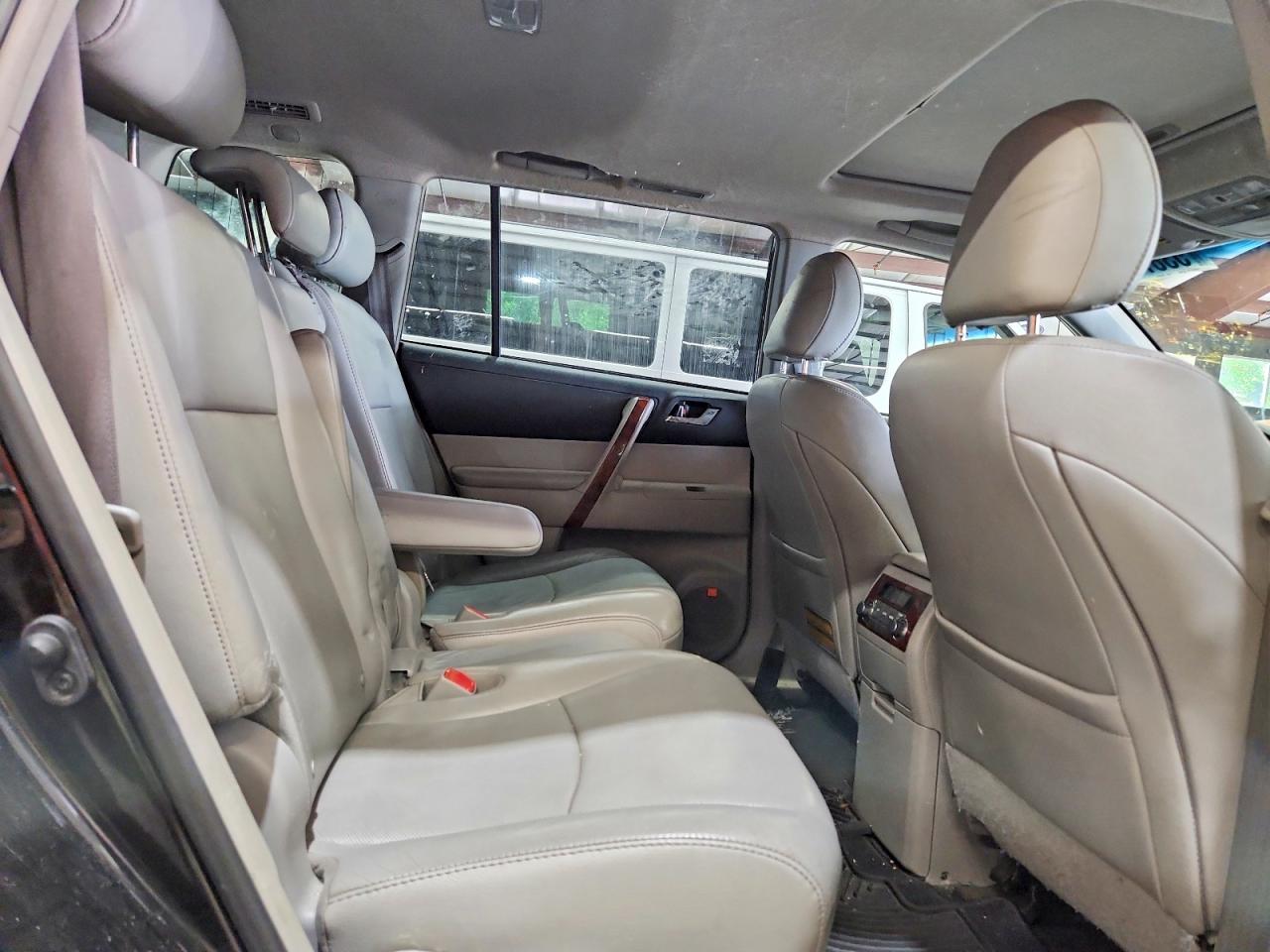 Toyota Highlander Limited