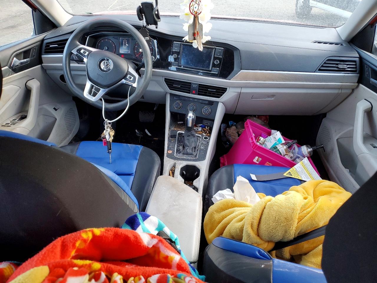 Volkswagen Jetta S