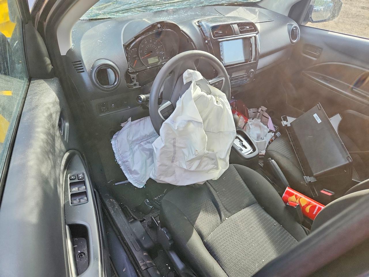 Mitsubishi Mirage G4 Es