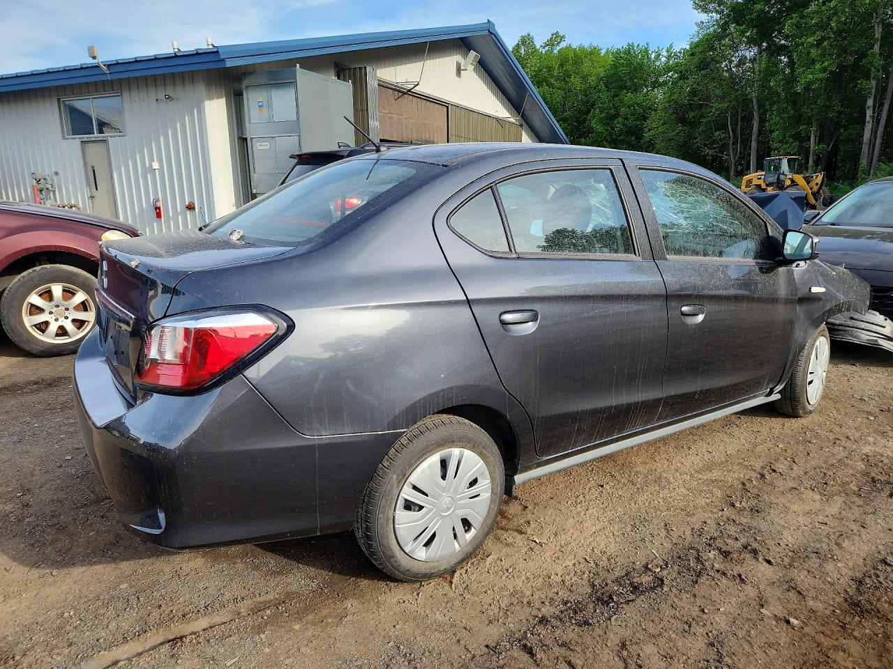 Mitsubishi Mirage G4 Es