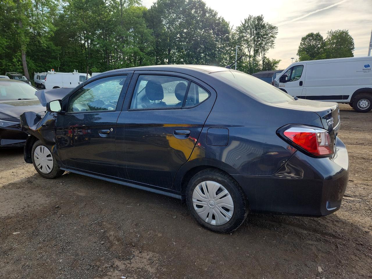 Mitsubishi Mirage G4 Es