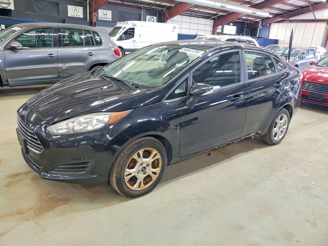 Salvage Ford Fiesta Image