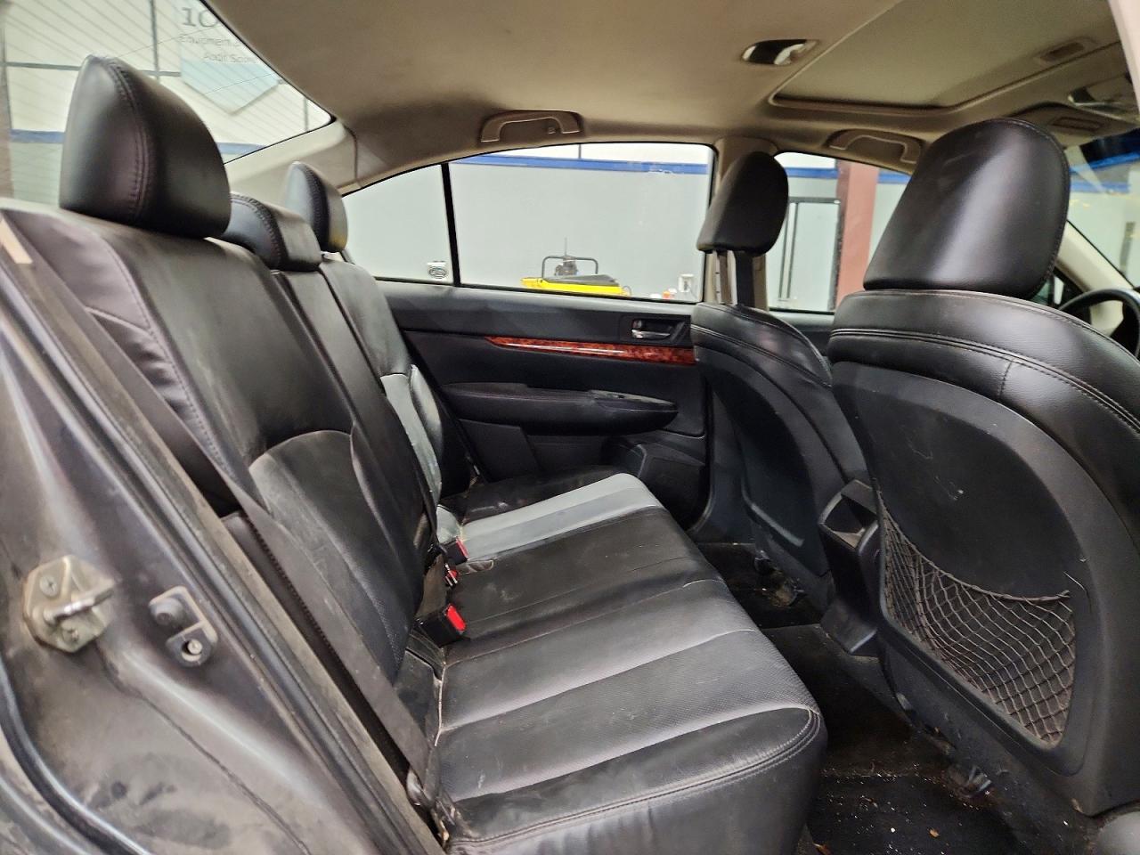 Subaru Legacy 3.6r Limited