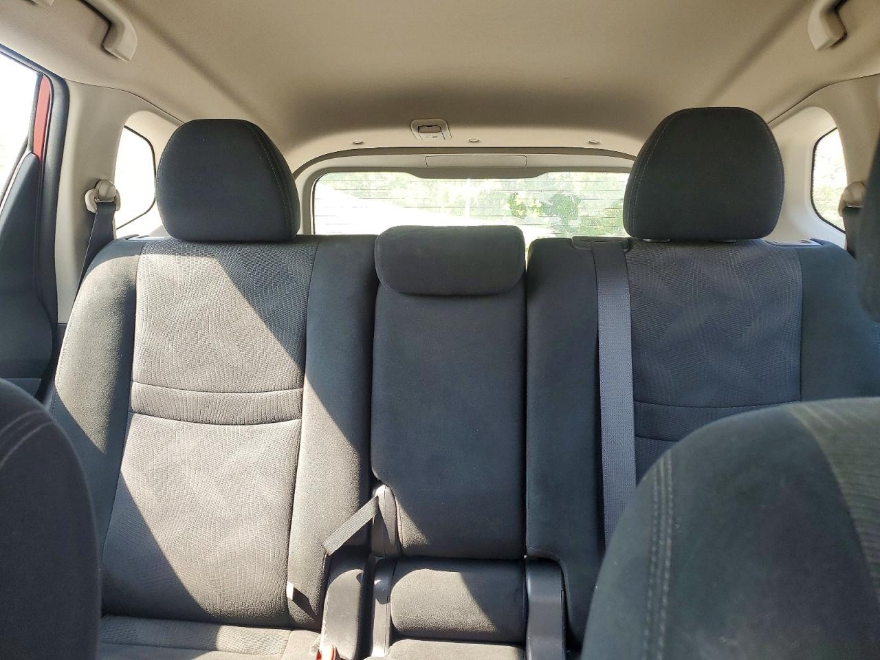 Nissan Rogue S