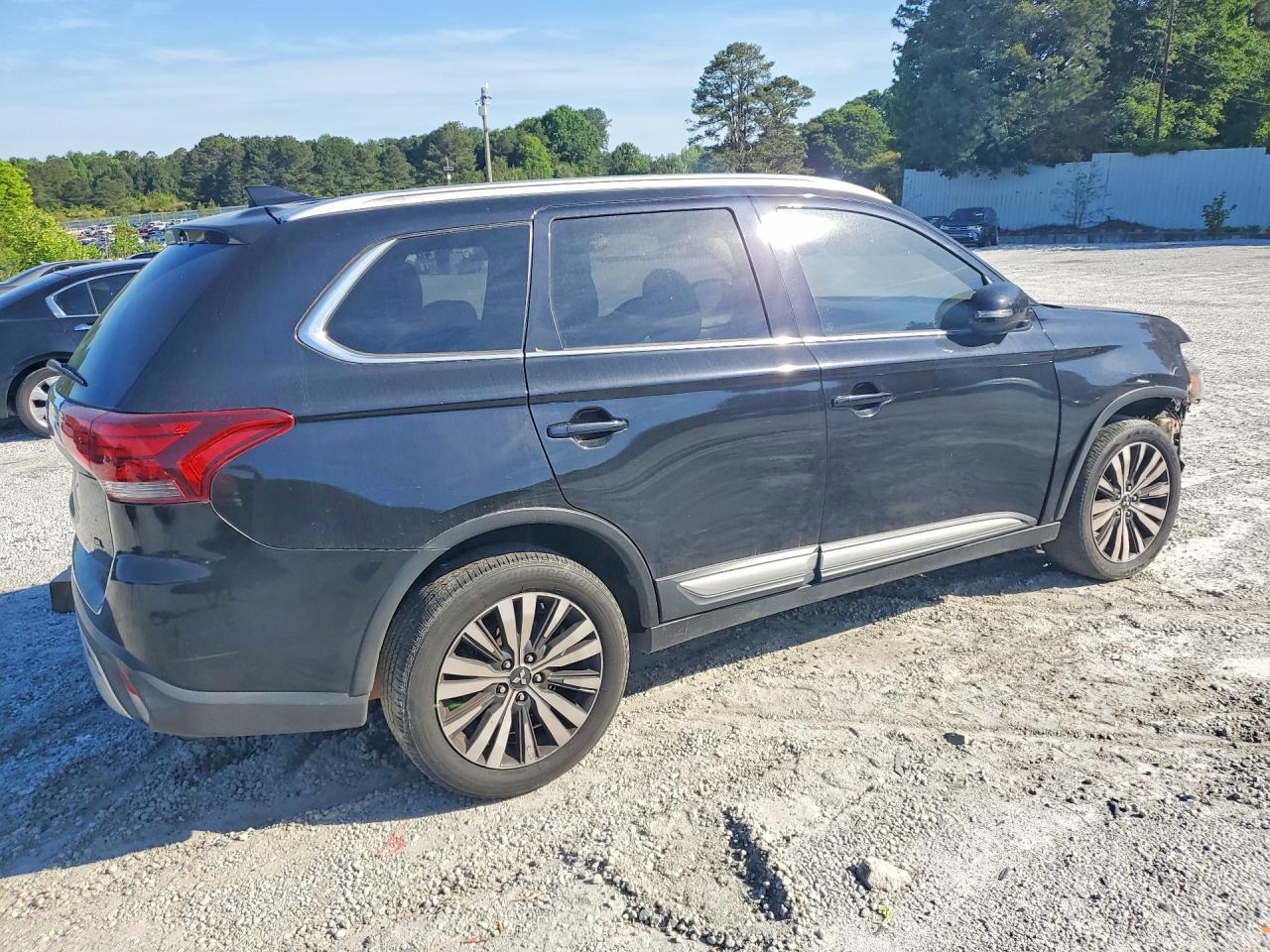 Mitsubishi Outlander Se