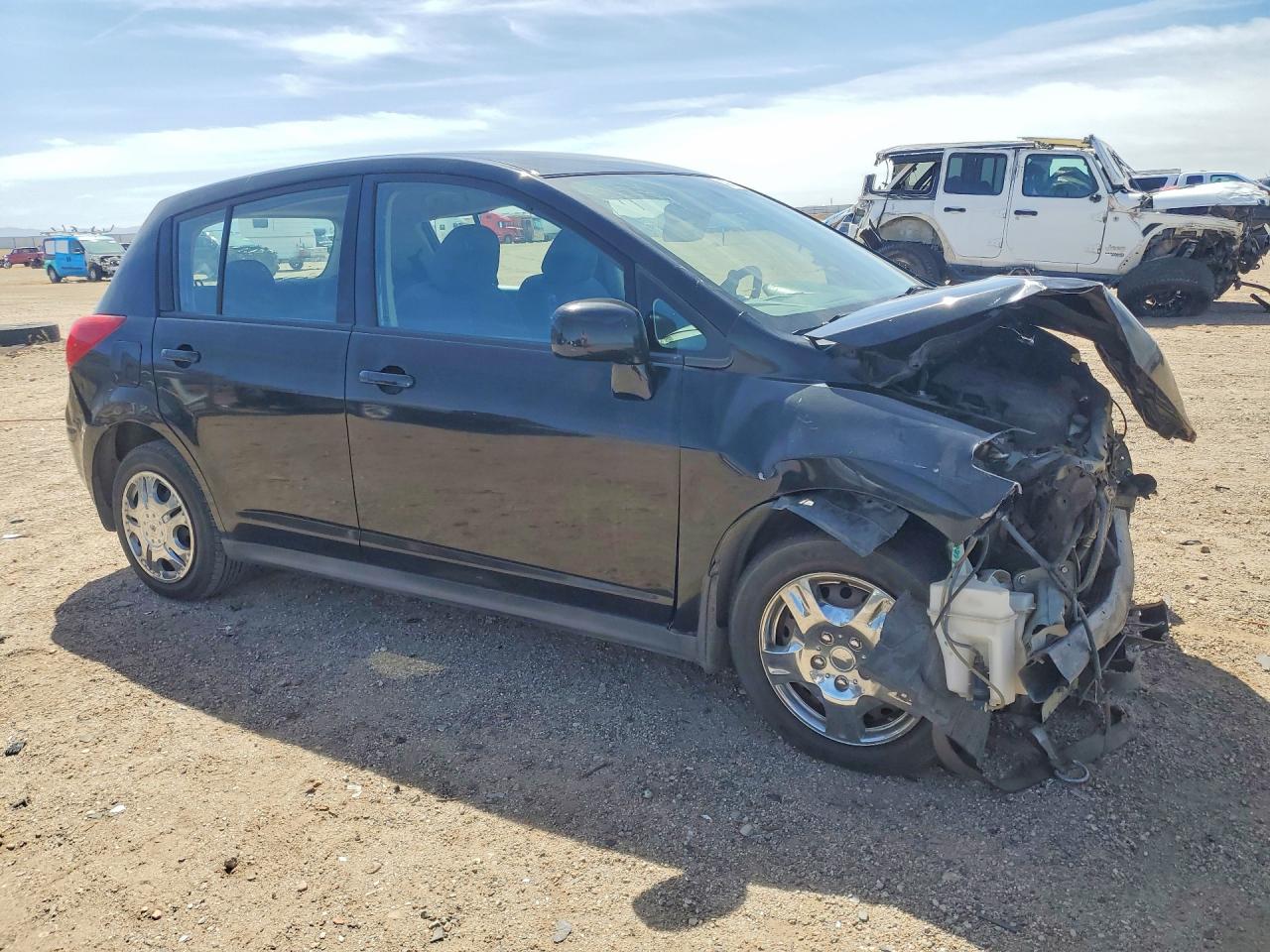 Nissan Versa 1.8 S