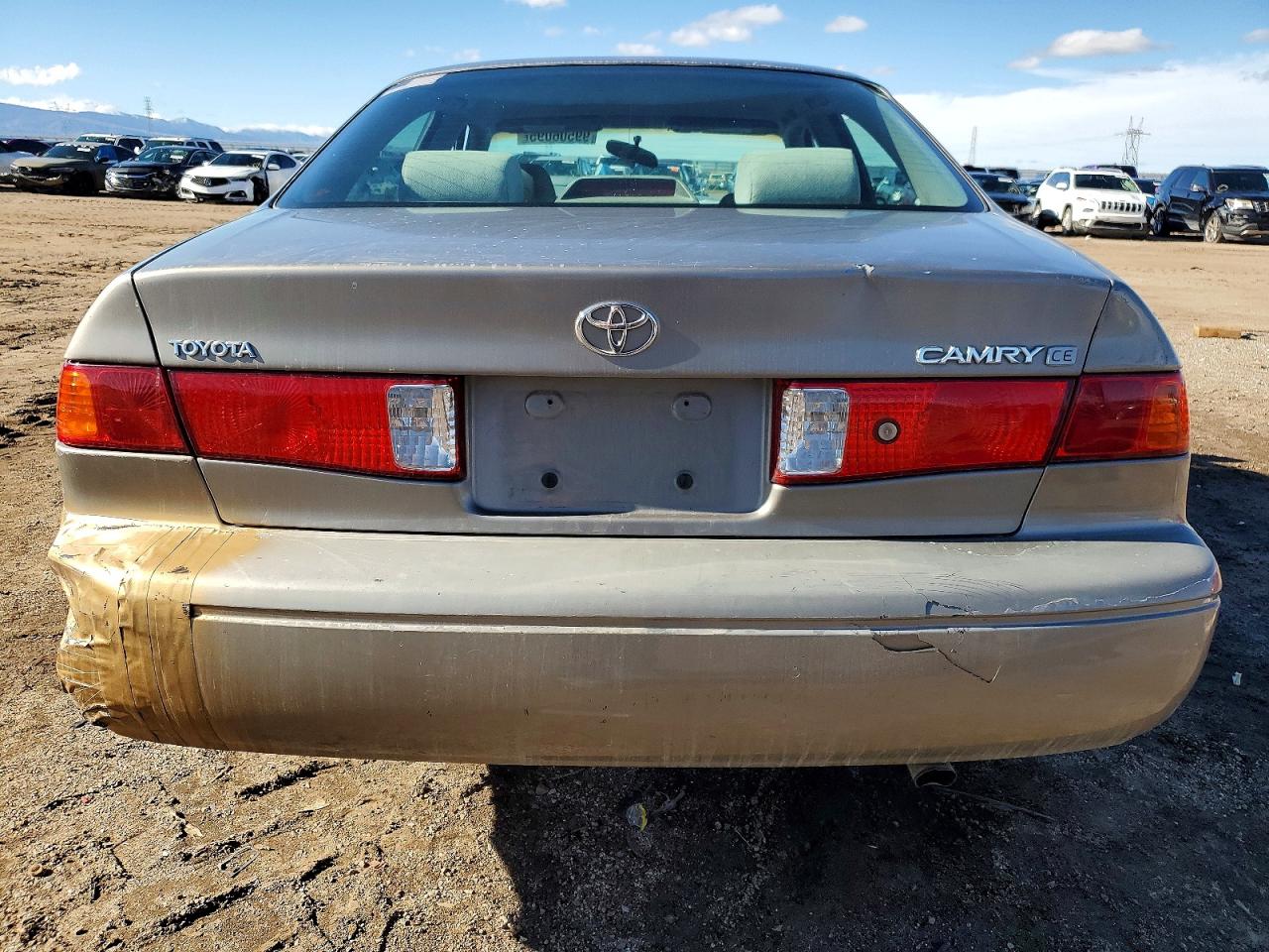 Toyota Camry Ce