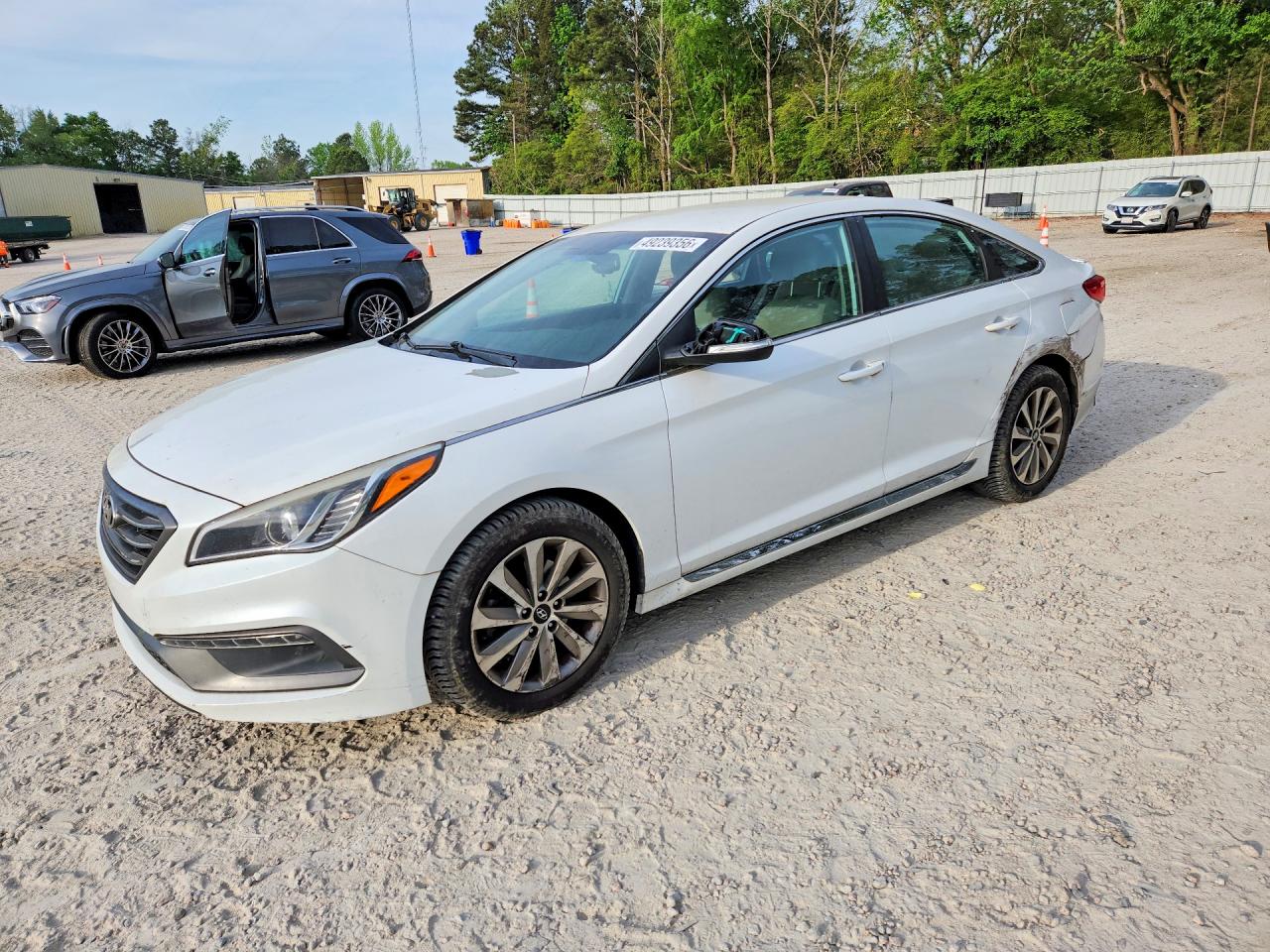 Salvage Hyundai SONATA Image