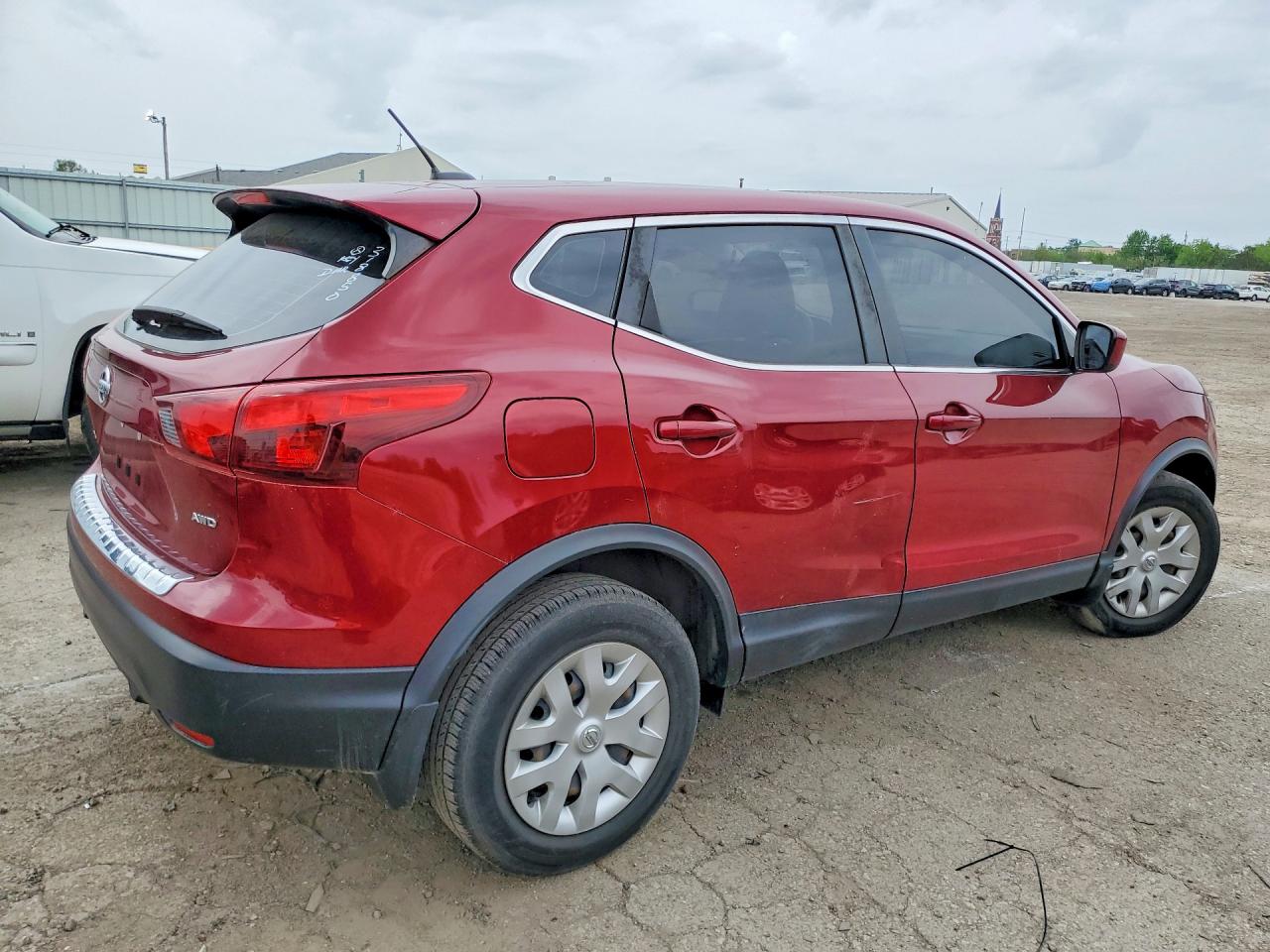 Nissan Rogue S