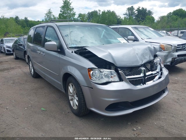 Salvage Dodge Grand Caravan Image