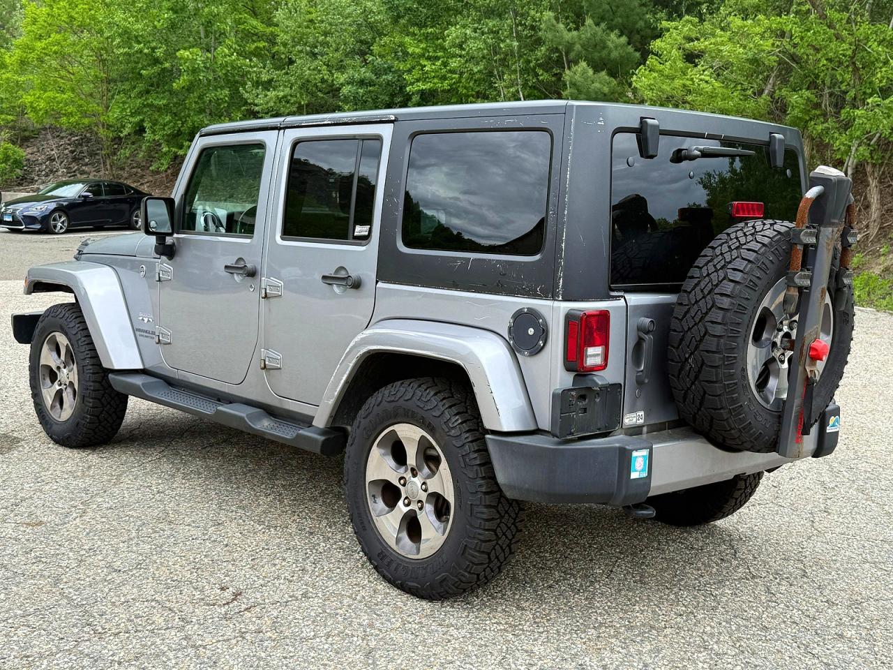 Jeep Wrangler Sahara