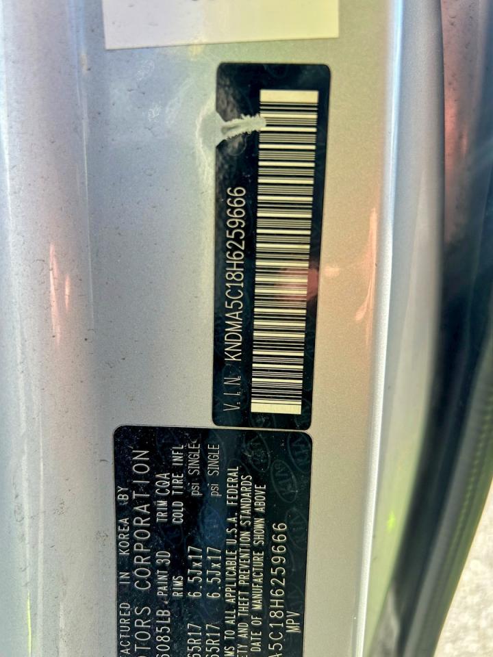 Kia Sedona L