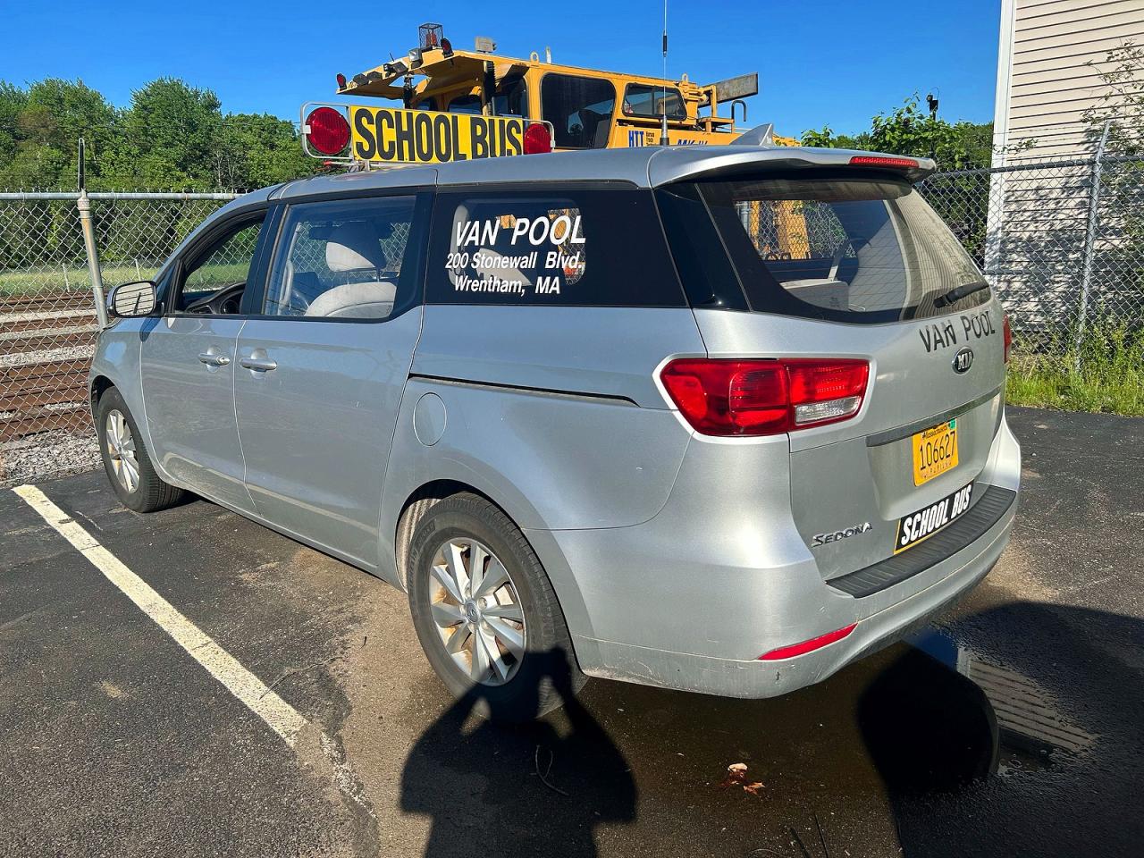 Kia Sedona L