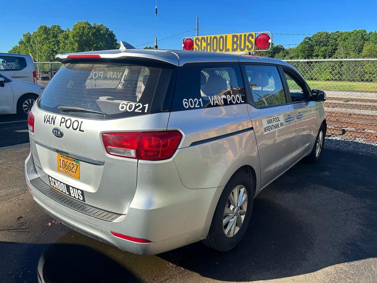 Kia Sedona L