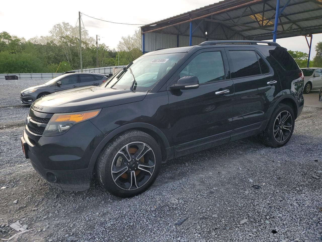 Salvage Ford Explorer Image
