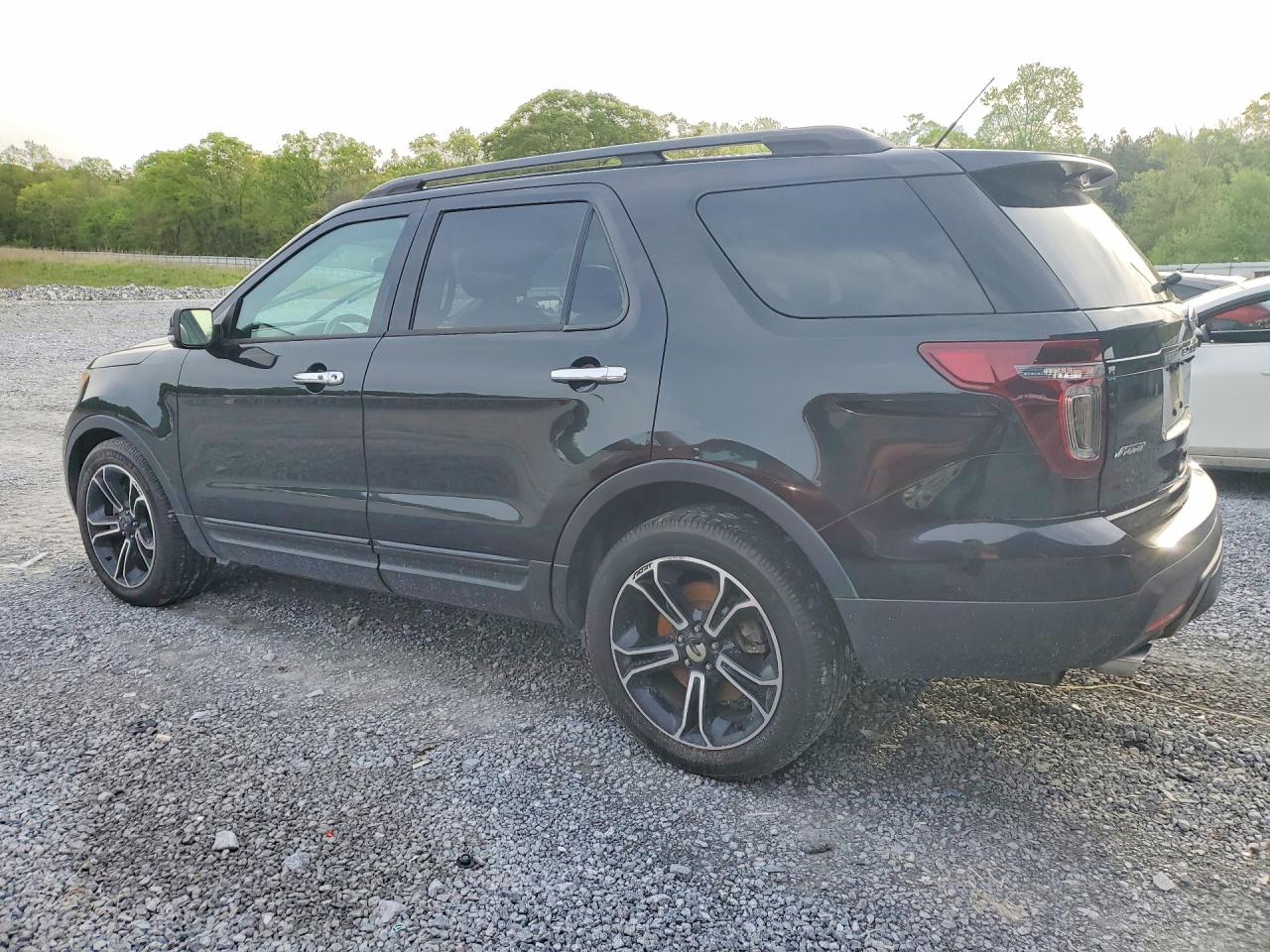 Ford Explorer Sport