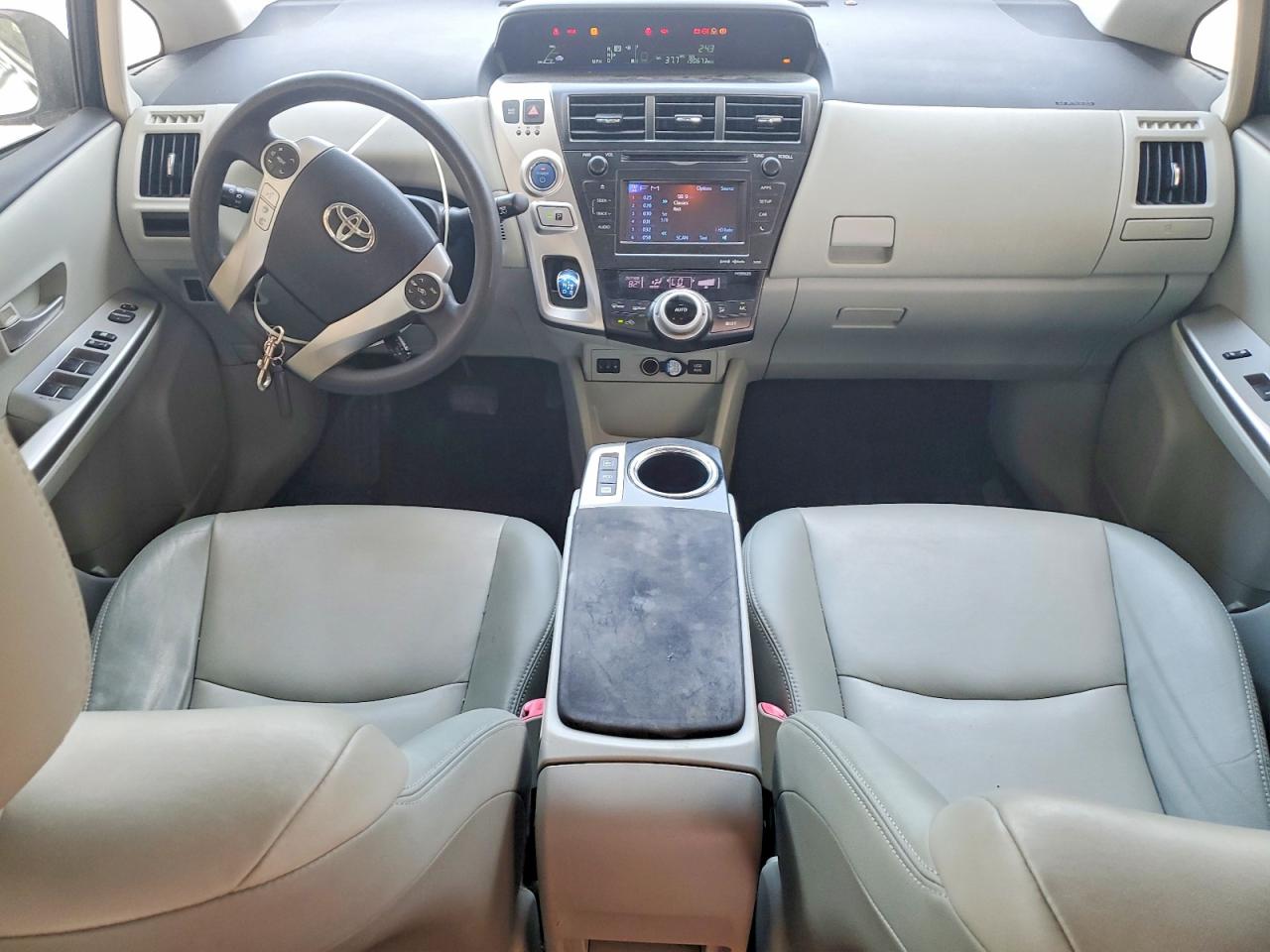 Toyota Prius Five