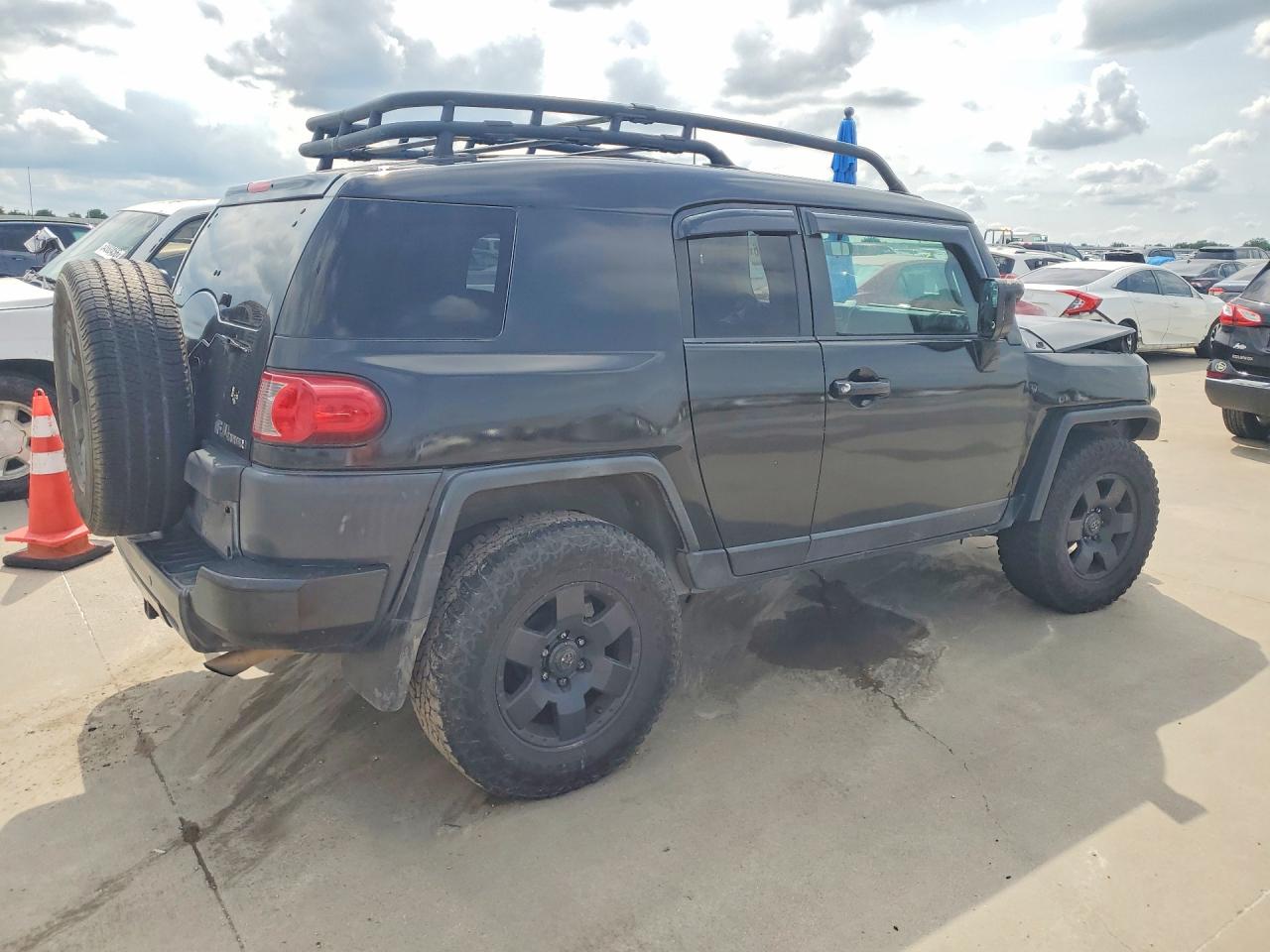 Toyota FJ Cruiser Base