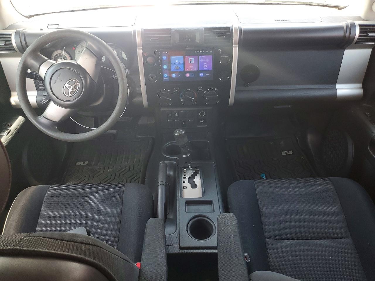 Toyota FJ Cruiser Base
