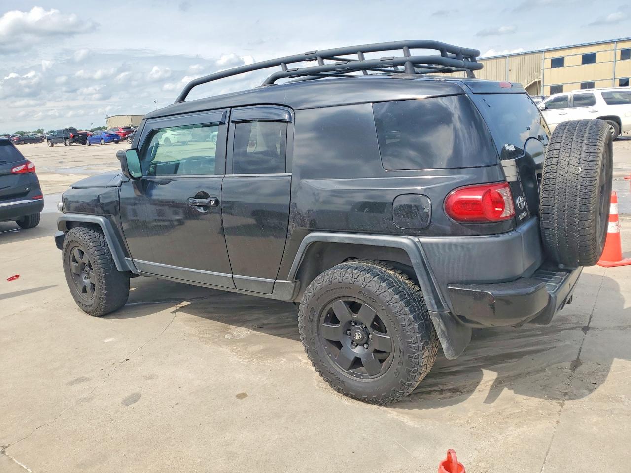 Toyota FJ Cruiser Base