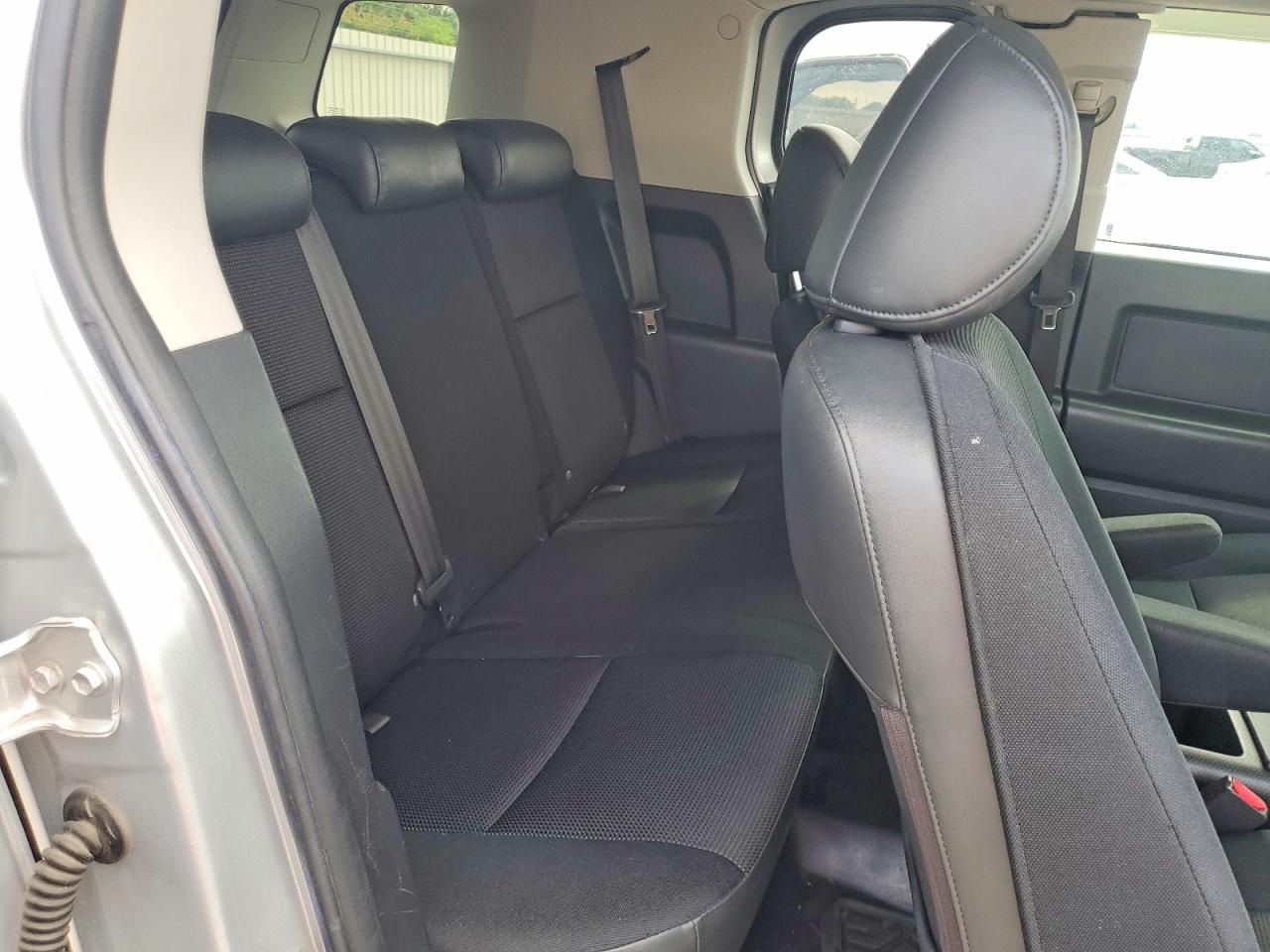 Toyota FJ Cruiser Base