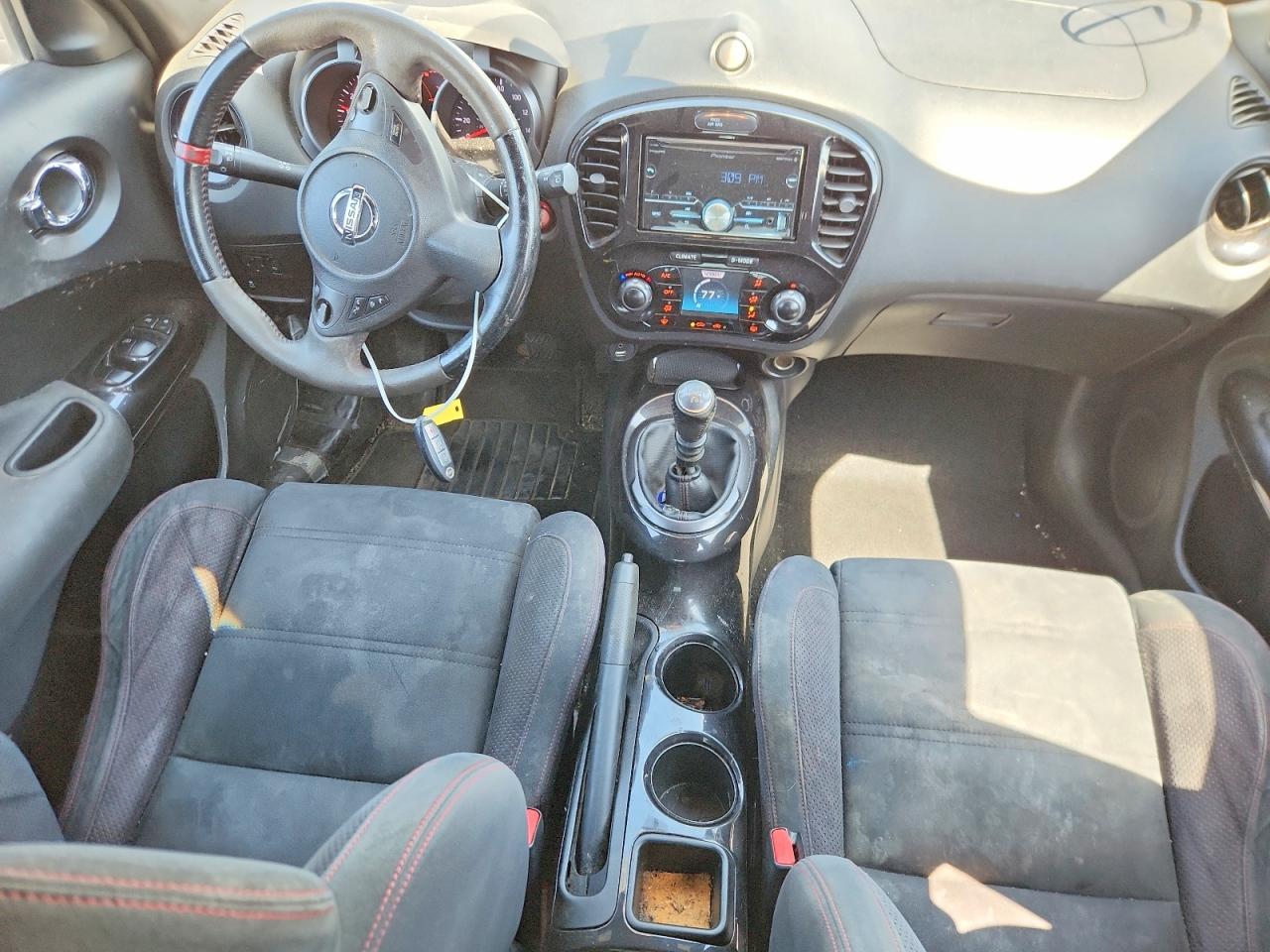 Nissan JUKE S