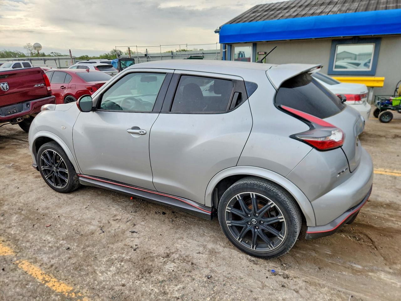Nissan JUKE S
