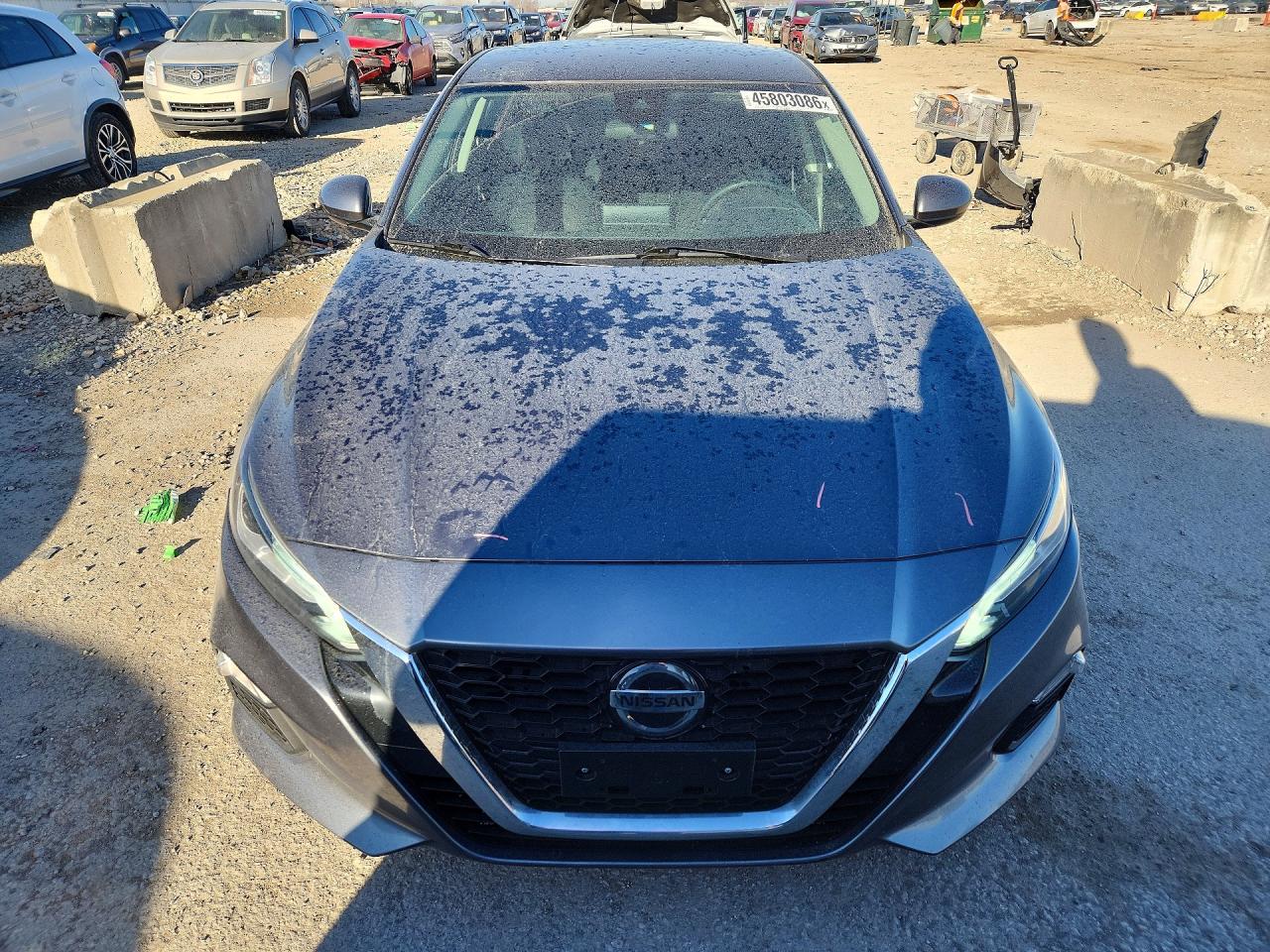 Nissan Altima Sv