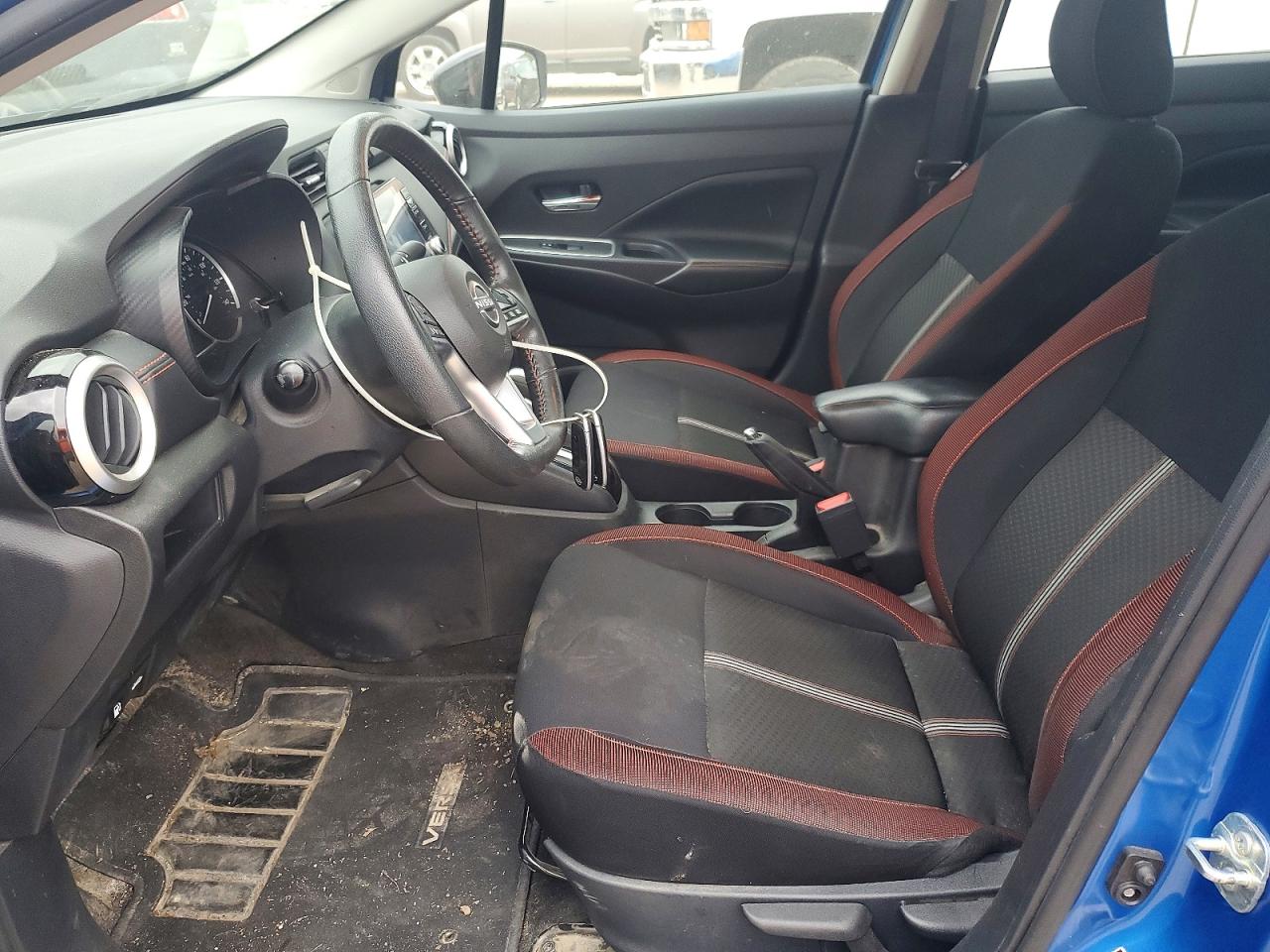 Nissan Versa Sr
