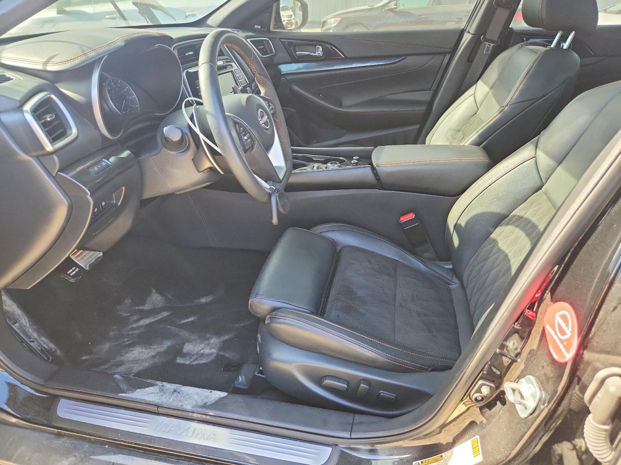 Nissan Maxima Sr