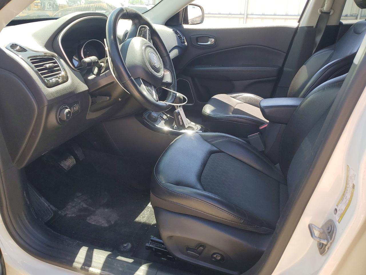 Jeep Compass Latitude