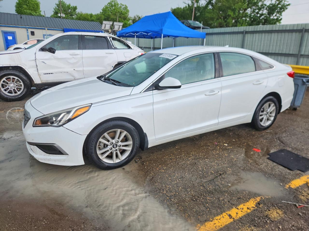 Salvage Hyundai SONATA Image