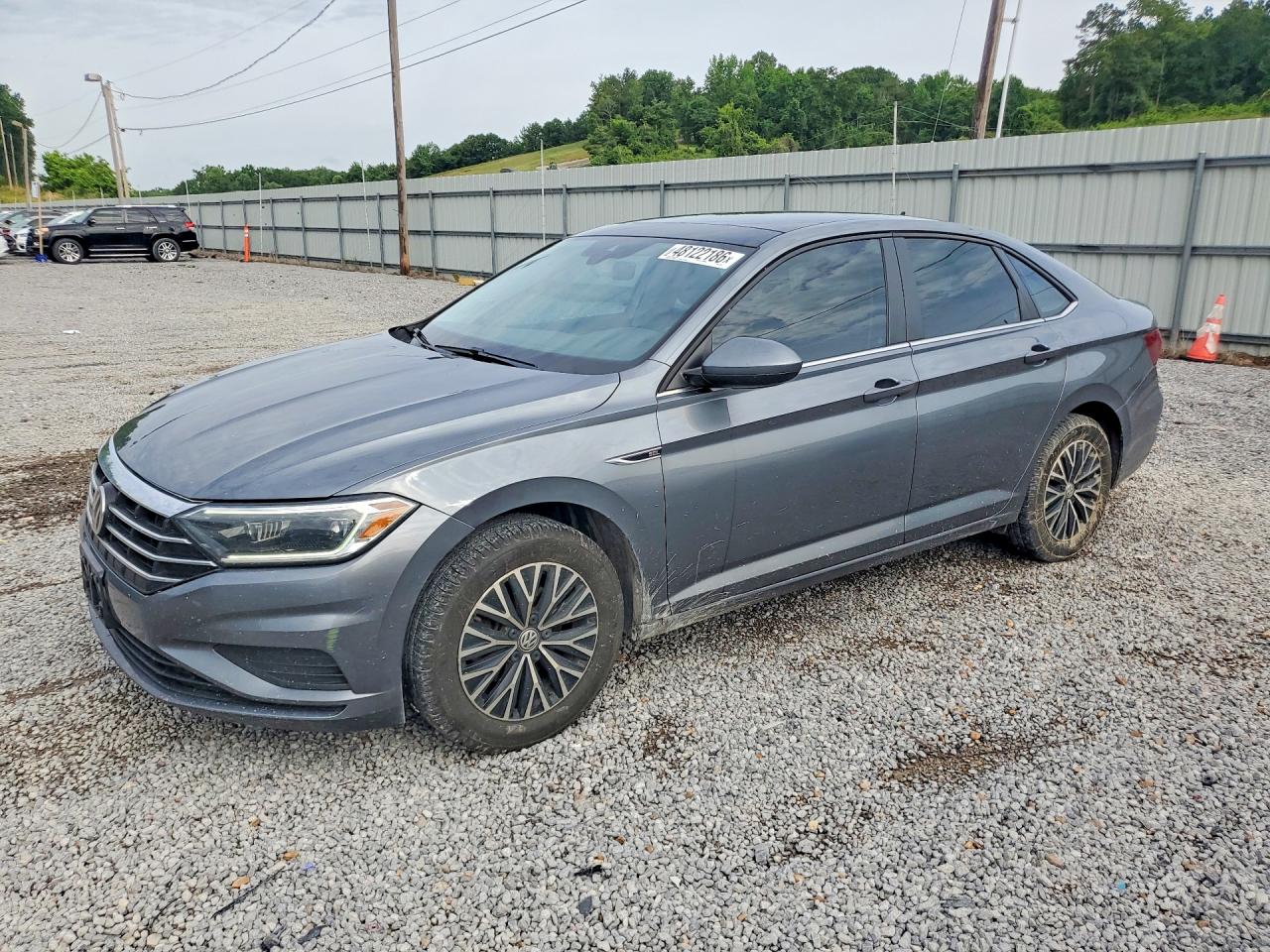 Salvage Volkswagen Jetta Image