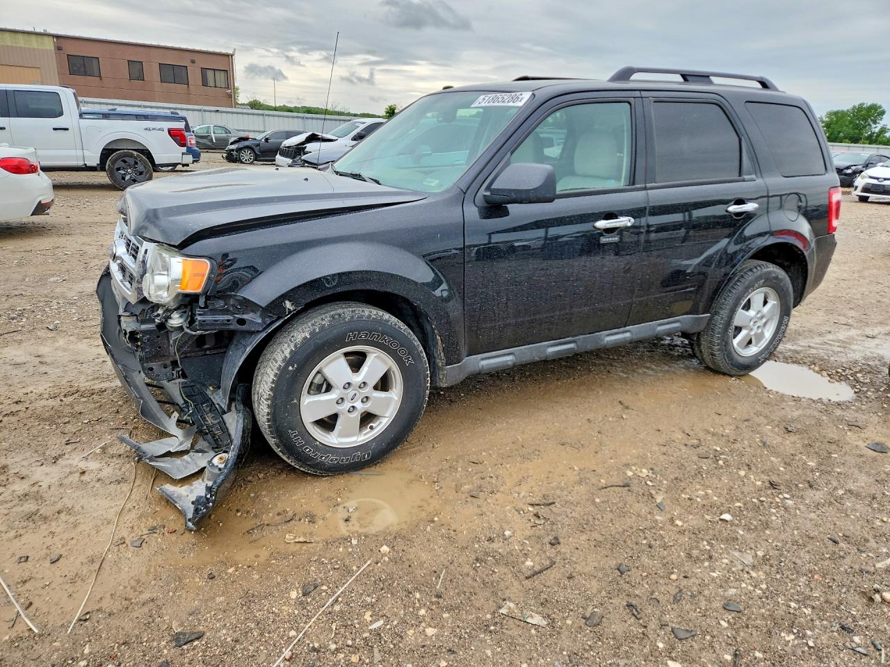 Salvage Ford Escape Image