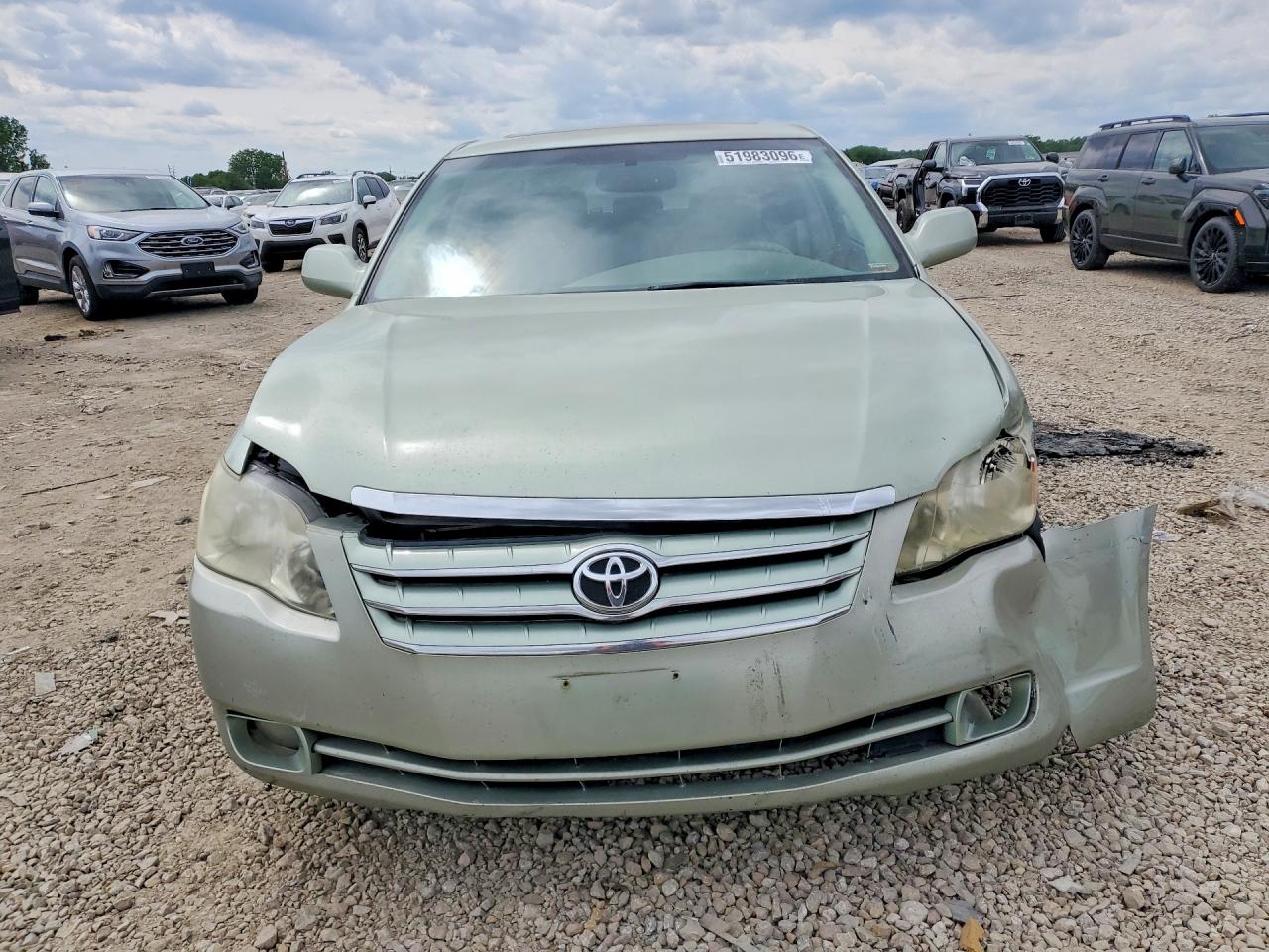 Toyota Avalon Xls