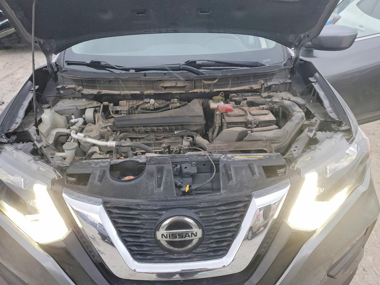 Nissan Rogue S