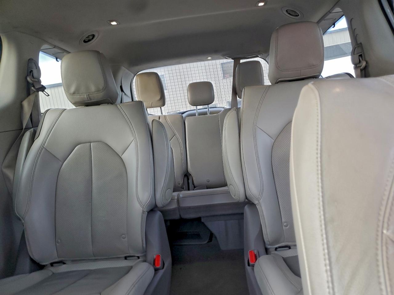 Chrysler Pacifica Hybrid Touring L