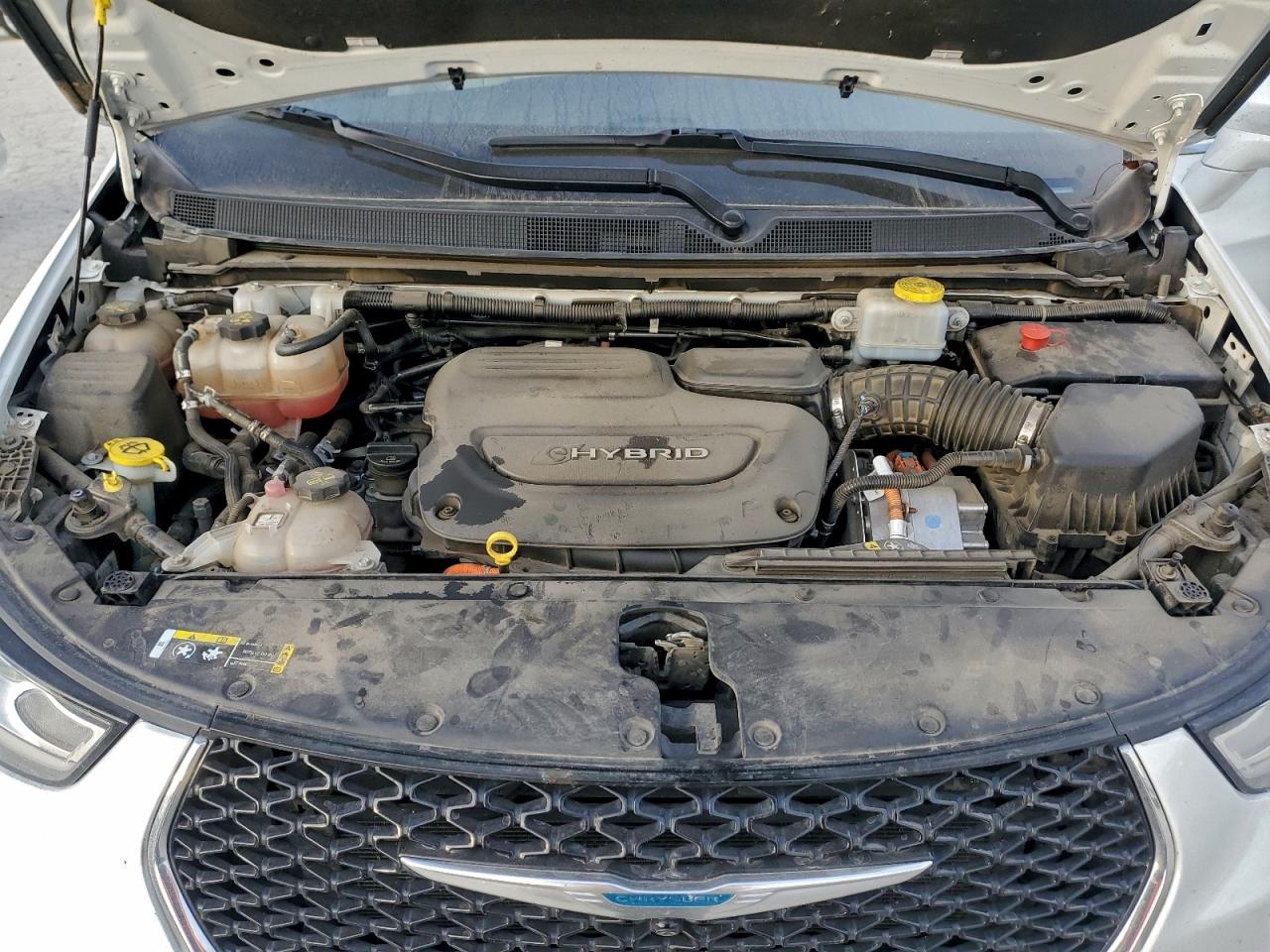 Chrysler Pacifica Hybrid Touring L